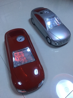 Mobil Berbentuk Mobil 12 Volt Air Pum 3 In 1 Dengan Baterai 4V 1.5Ah 150 PSI Dengan Multi Warna