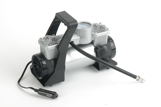 Kompresor Udara Tugas Berat Silver / Balck Metal 12v Dengan Tas Tanpa Cahaya